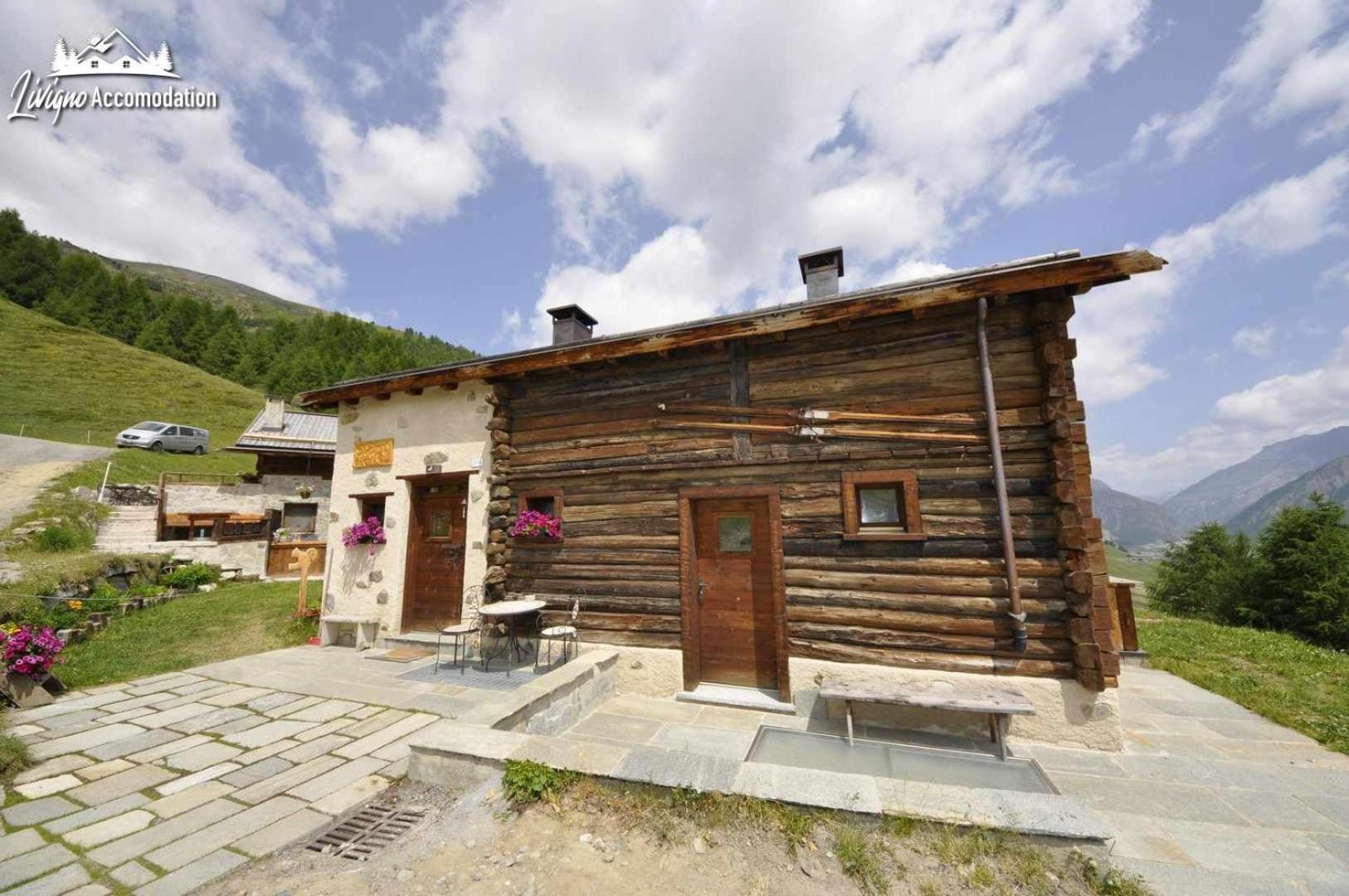 Mountain Chalet Scoiattolo By Livigno Accomodation 外观 照片